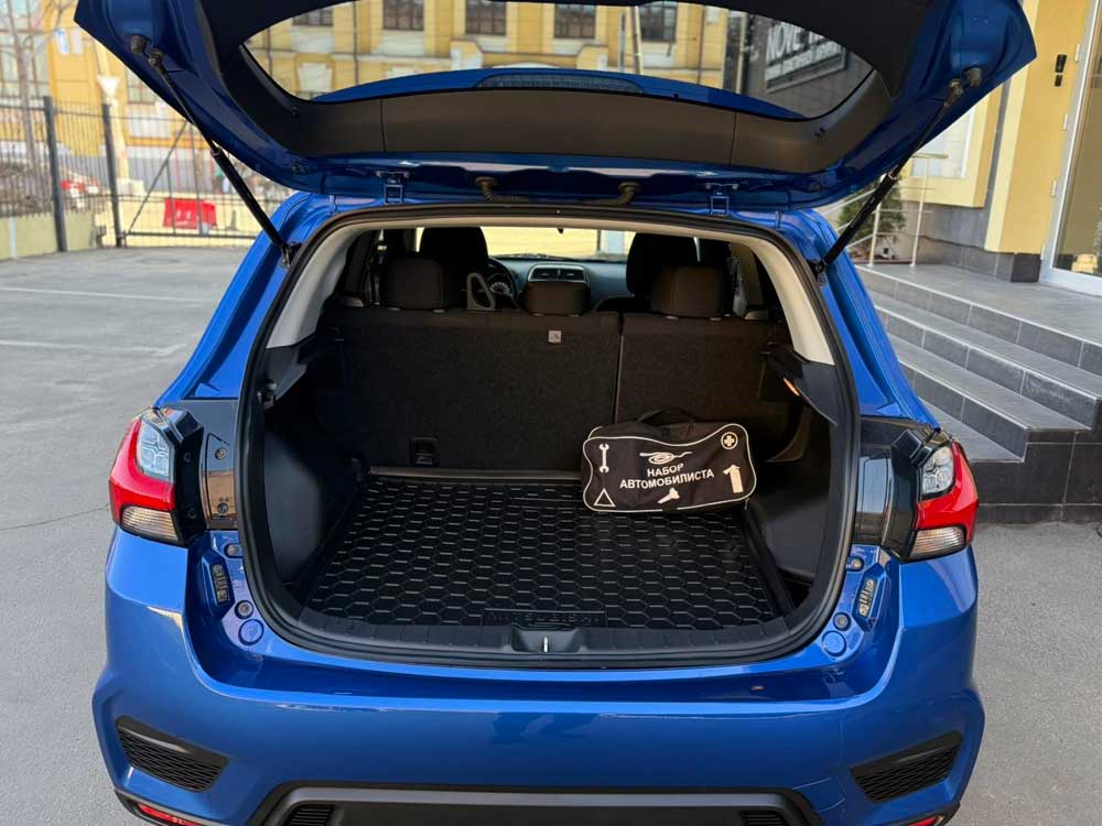 Оренда Mitsubishi RVR (ASX)