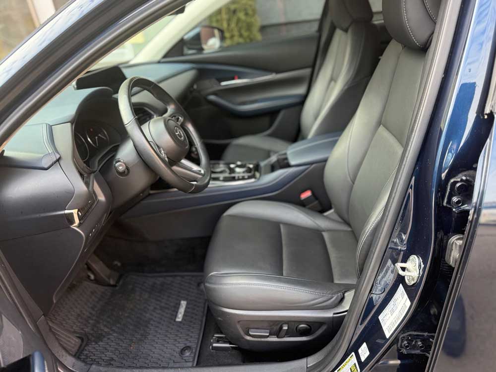 Оренда Mazda CX-30