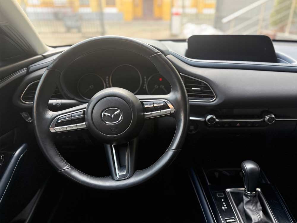 Оренда Mazda CX-30