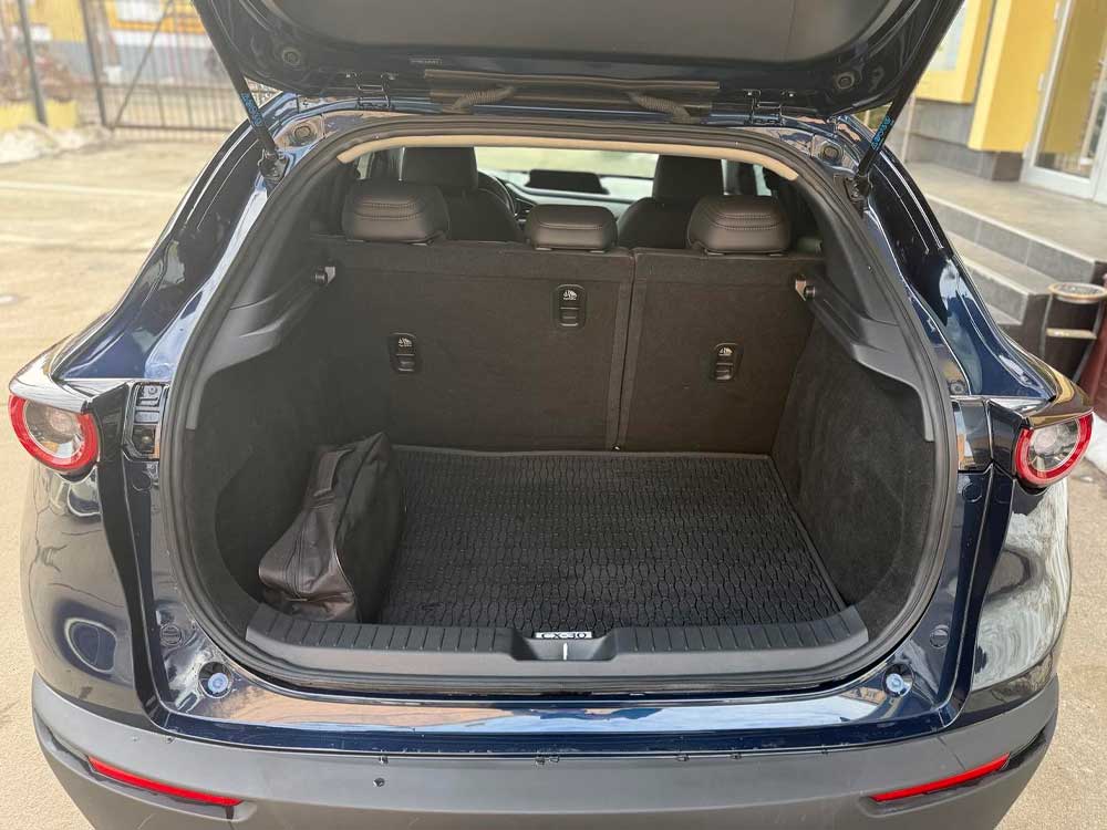 Оренда Mazda CX-30