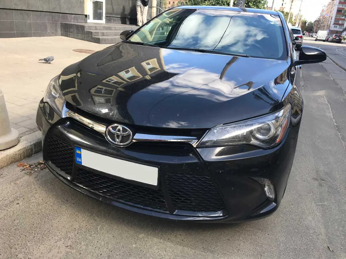Rent a car Toyota Camry