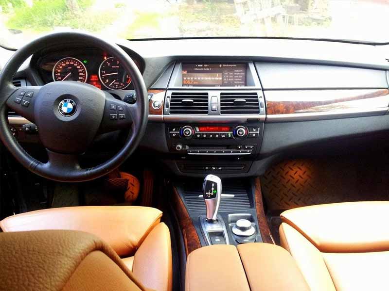 Прокат внедорожника BMW X5