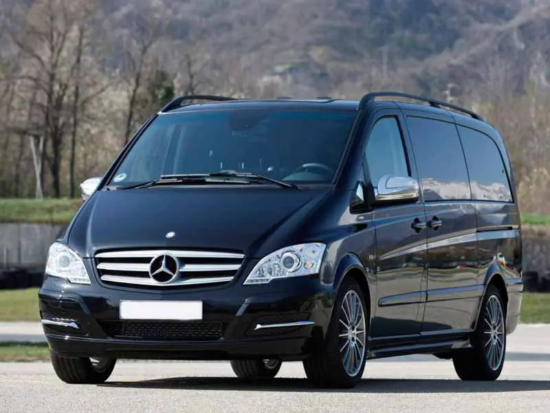Mercedes Viano minivan rental