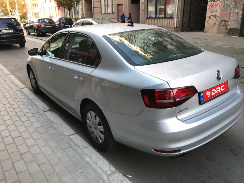 Прокат авто Volkswagen Jetta