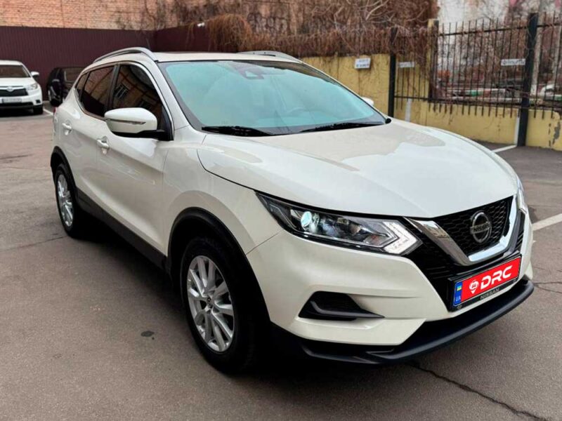 Аренда Nissan Qashqai 2.0 AWD 2021 в Киеве – стиль, динамика, безопасность