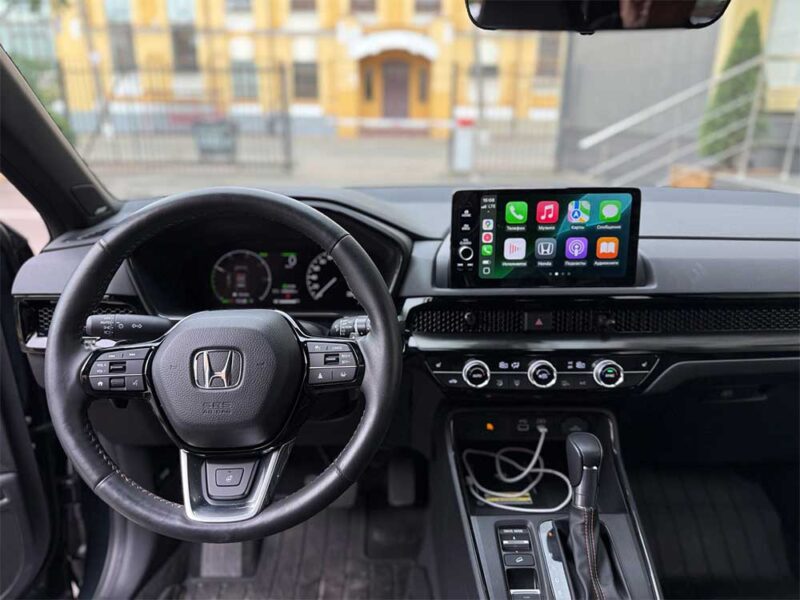 Прокат позашляховика Honda CR-V гібрид