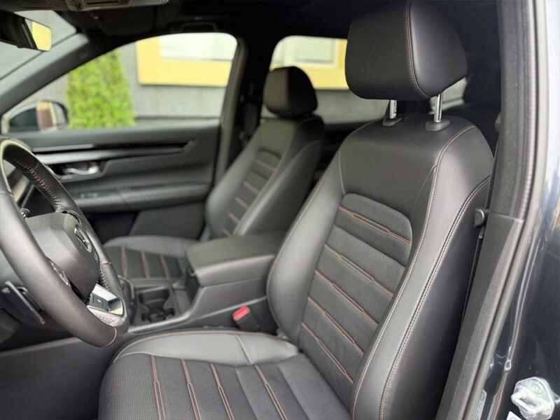 Прокат позашляховика Honda CR-V гібрид