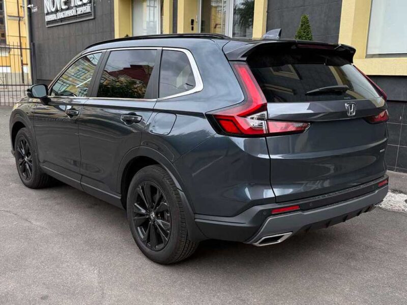 Прокат позашляховика Honda CR-V гібрид